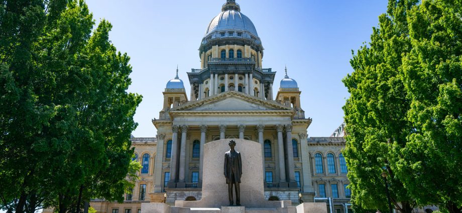 illinois-legislature-passes-historic-ai-bill