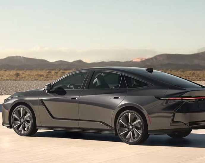 Traveling Long Distance In A Lexus ES Is About To Get A Lot Easier