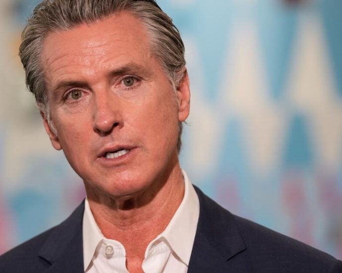 newsom-vows-to-levy-100%-tax-on-california-recipients-of-the-traitor’s-$1.8-billion-‘slush-fund’