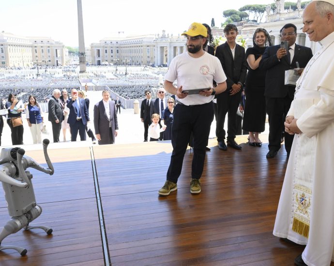 will-pope-leo’s-call-to-protect-humanity-in-the-ai-era-clash-with-trillion-dollar-valuations?