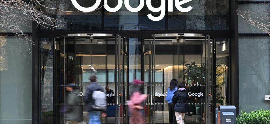 google-engineer-made-$1.2m-placing-bets-on-polymarket-using-confidential-info,-prosecutors-say