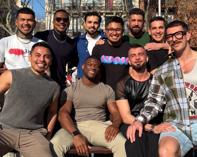 how-onlyfans-creators-became-unexpected-leaders-in-queer-health-advocacy
