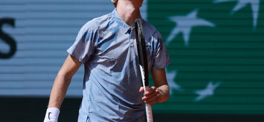 sinner-shocked-in-french-open-exit-as-cerundolo-recovers-from-two-sets-down