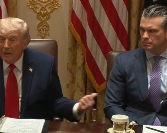 the-traitor-brags-if-iran-doesn’t-give-him-what-he-wants,-hegseth-will-‘finish-‘em-off’