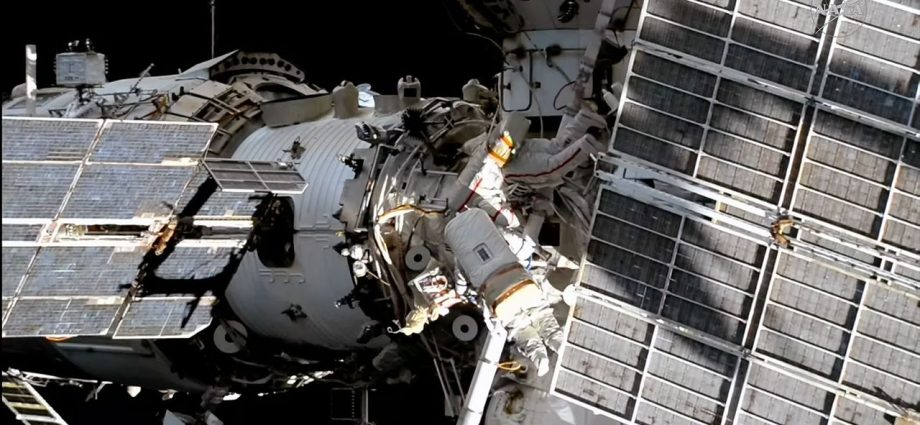 Russian cosmonauts install sun-watching telescope on ISS during 6-hour spacewalk