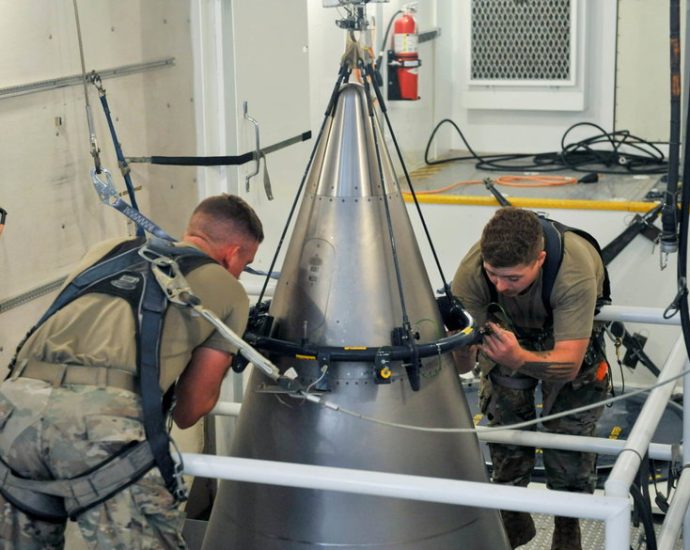 us,-russia-test-icbms-as-nuclear-talks-end-in-deadlock