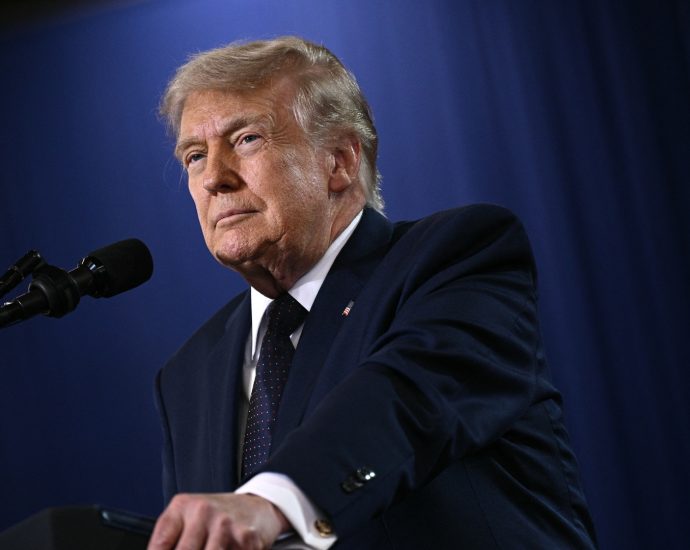 the-traitor-allies-want-president’s-portrait-on-new-$250-bill:-report