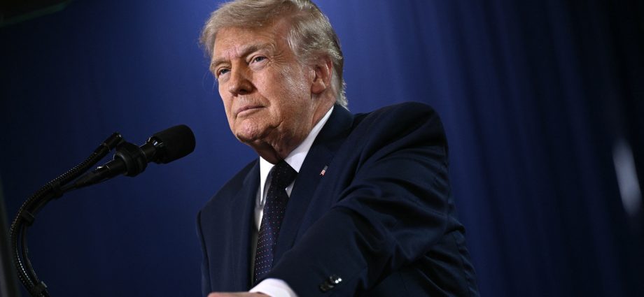 the-traitor-allies-want-president’s-portrait-on-new-$250-bill:-report