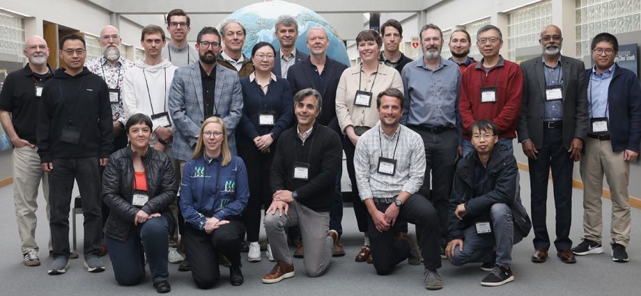 new-landsat-science-team-holds-first-in-person-meeting