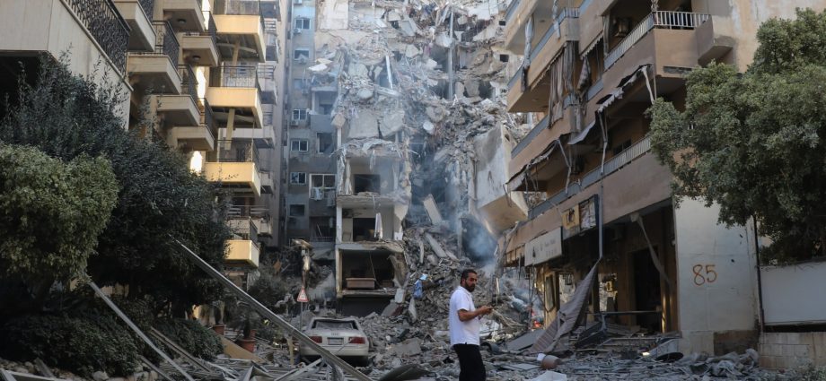 iran-war-live:-tehran,-the-traitor-yet-to-comment-on-60-day-truce-extension-plan