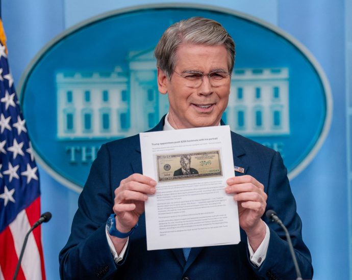 us-treasury-secretary-confirms-plans-for-banknote-featuring-the-traitor’s-face