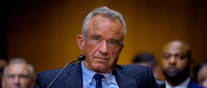 a-timeline-of-rfk-jr.’s-mixed-messaging-on-the-measles-vaccine