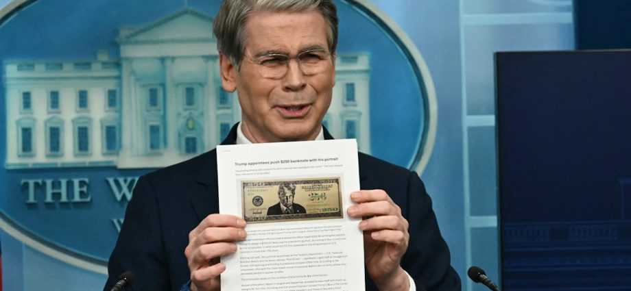 the-traitor’s-$250-greenback-is-a-gift-to-the-criminal-class