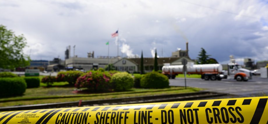 washington-implosion,-california-leak-put-spotlight-on-chemical-safety-failures