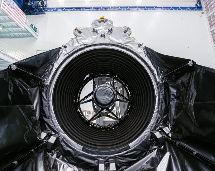 nasa’s-roman-space-telescope-primary-mirror-gets-last-look