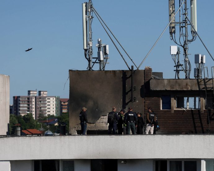 romania-to-expel-russian-consul-after-residential-drone-strike