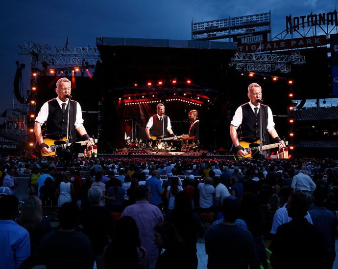 how-seeing-bruce-springsteen-in-dc-gave-me-hope