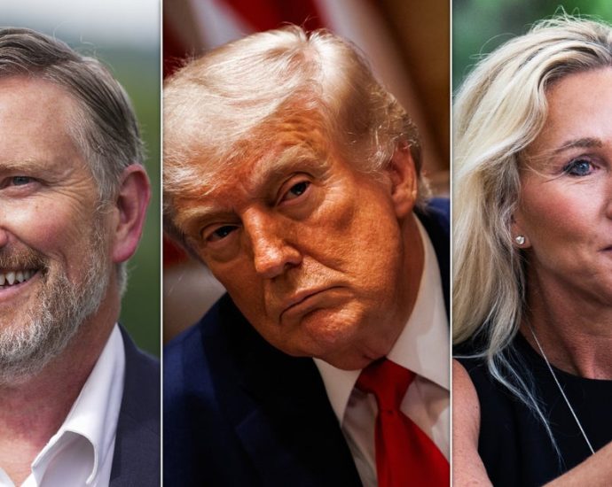 thomas-massie-and-marjorie-taylor-greene-mock-the-traitor-with-‘america-first’-jab-in-vacation-clip