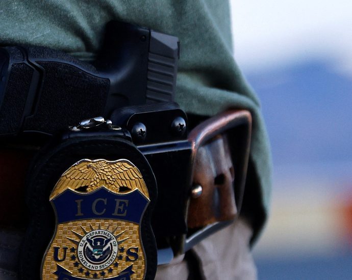 ice-agent-arrested-over-shooting-of-venezuelan-man-in-us-immigration-raid