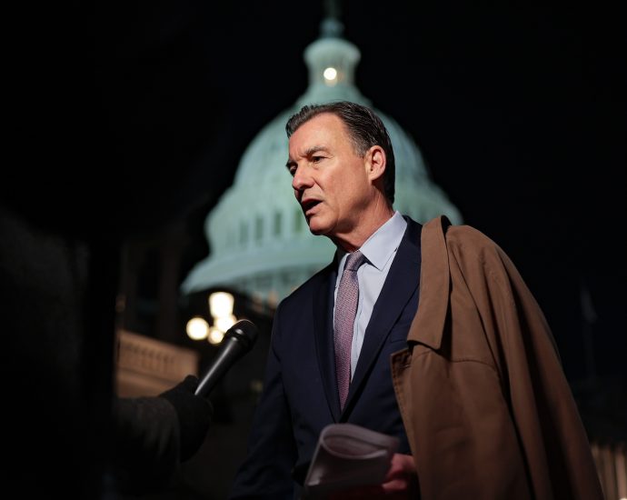 tom-suozzi-lives-at-c-street,-controversial-christian-center-behind-national-prayer-breakfasts
