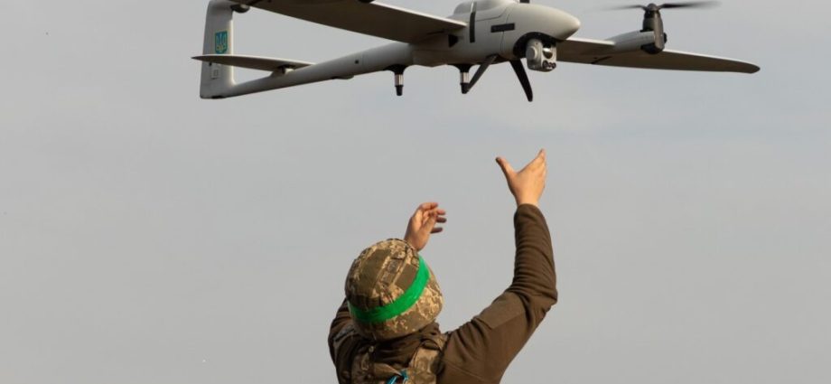 ukraine’s-military-intelligence-fields-drones-able-to-fly-3,500-km,-putting-siberia-in-range