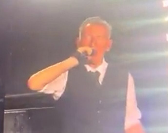bruce-springsteen-calls-out-the-traitor’s-‘reckless’-administration