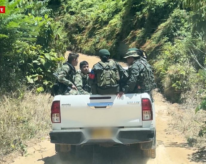 al-jazeera-exclusive-interview-with-rebel-farc-faction-in-colombia