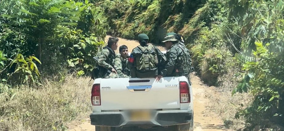 al-jazeera-exclusive-interview-with-rebel-farc-faction-in-colombia