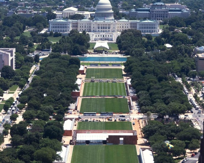 with-singers-dropping-out-of-freedom-250-concert-series,-the-traitor-suggests-taking-the-stage-himself