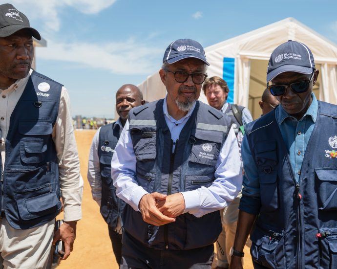 who-director-general-visits-congo-as-ebola-continues-rapid-spread