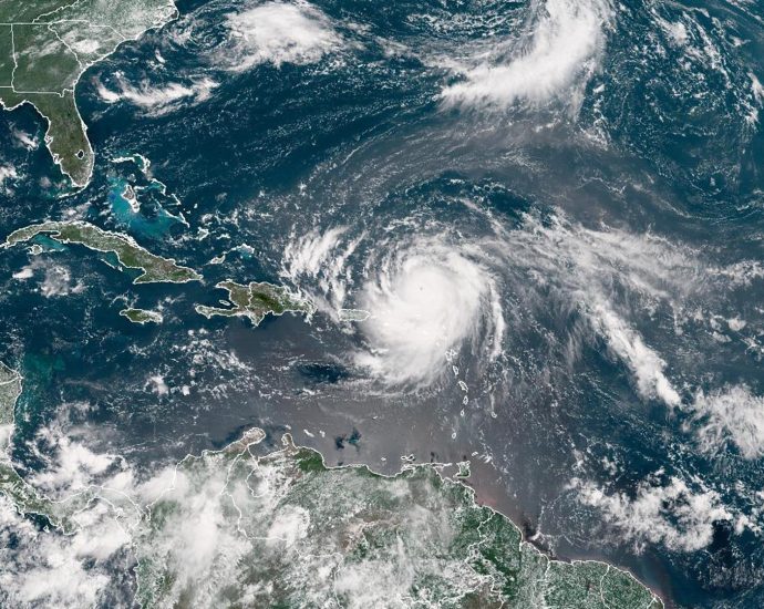 a-below-normal-hurricane-season-starts-monday.-it’s-still-important-to-prepare