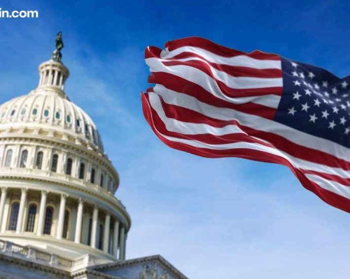 US Senator Warns Clarity Act Delay Could Push Crypto Rules to 2030