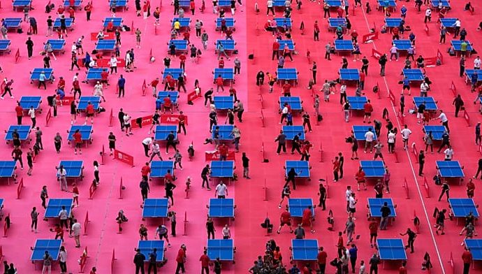 watch:-7,000-players-compete-at-giant-table-tennis-festival-in-moscow