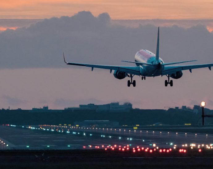 planning-a-flight?-don’t-call-your-bluetooth-device-the-‘b’-word