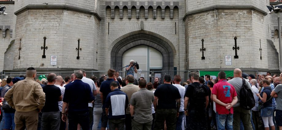 ‘like-mice-in-a-cage’:-inside-europe’s-prison-overcrowding-crisis