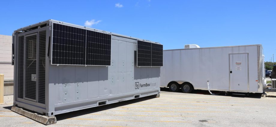 nasa-testing-wastewater-treatment-facility-for-future-moon-base      