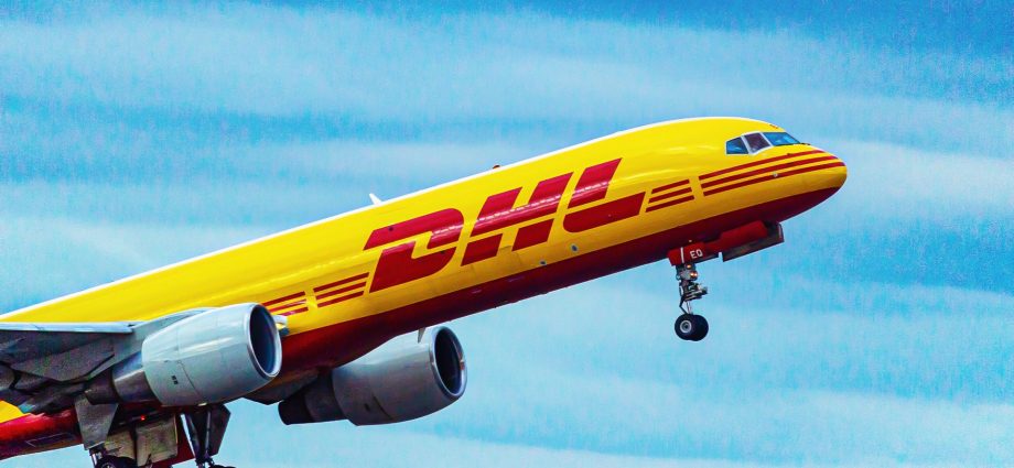 why-airlines-are-converting-boeing-757s-into-freighters