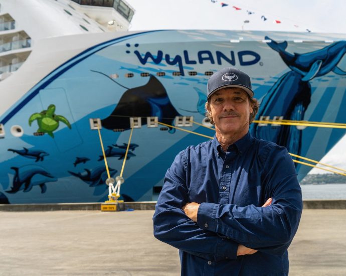 us-artist-sues-fifa-over-destruction-of-dallas-whale-mural-for-world-cup