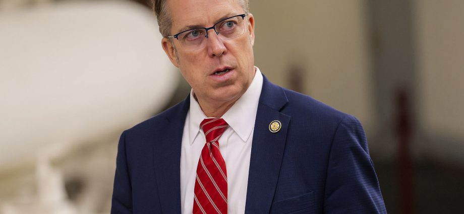 gop-rep.-andy-ogles-deletes-homophobic-social-media-post,-blames-staffer