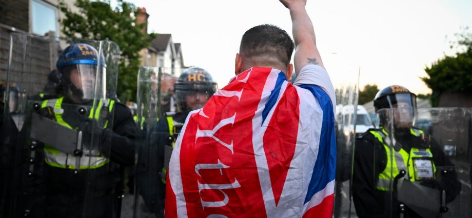 uk-minister-condemns-violent-protests-against-student’s-murder