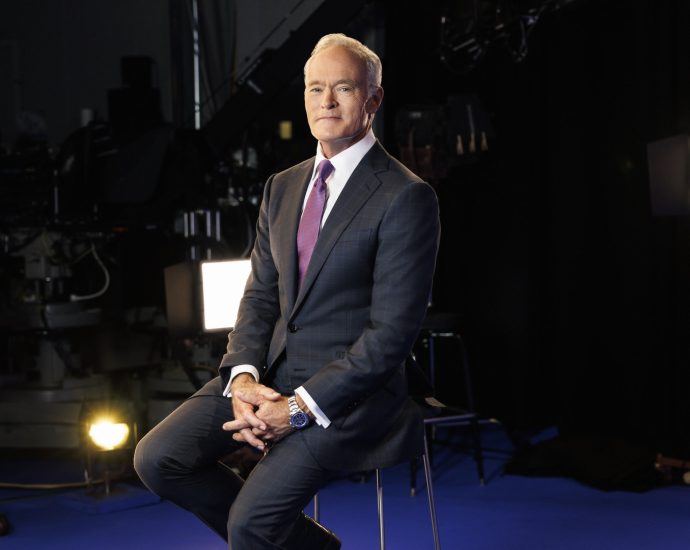 fired-by-cbs,-scott-pelley-takes-parting-shot-at-network-leadership-—-and-ownership