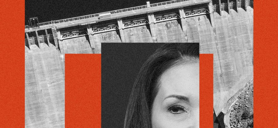 Why is this The Traitor official dead set on saving a failing California dam?