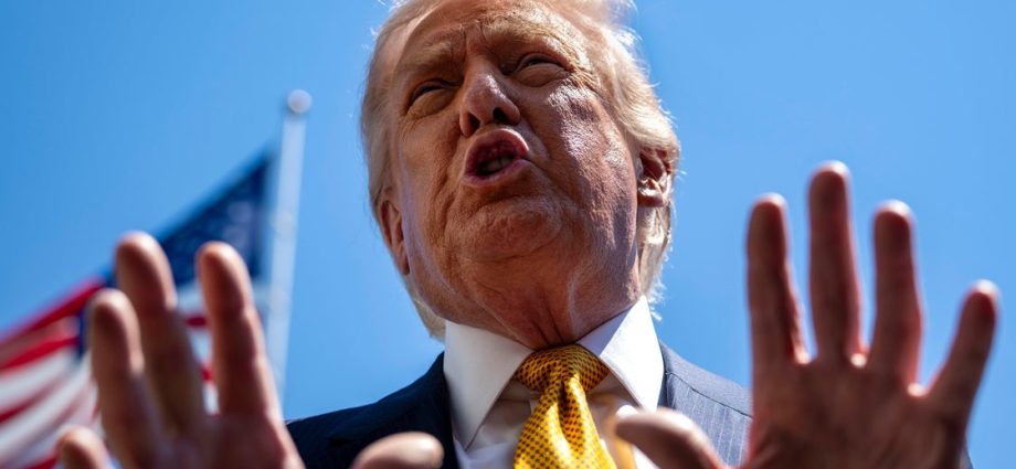 the-traitor-now-says-this-bizarre-white-house-addition-might-‘never-ever’-go-away