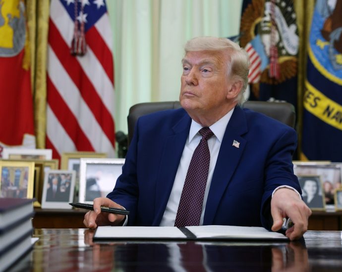 the-traitor-just-made-it-easier-to-fire-thousands-of-federal-employees