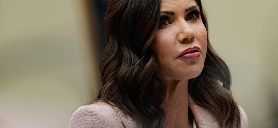 noem-faces-new-legal-trouble-over-jet-use