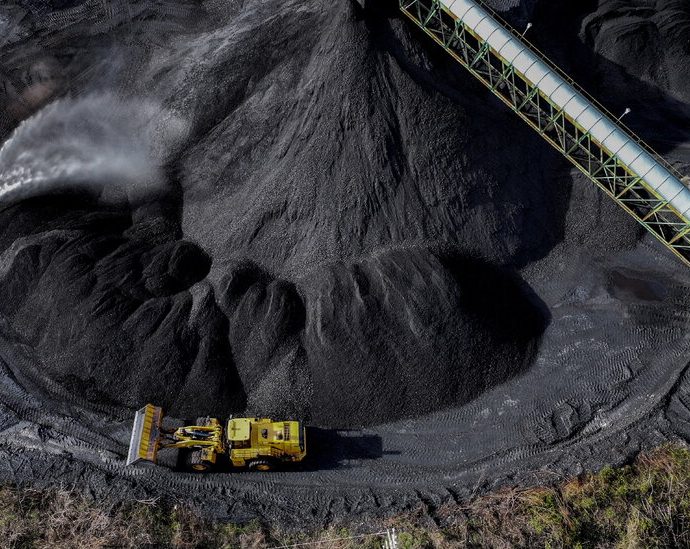 the-traitor-announces-$700-million-in-funds-meant-to-boost-coal-industry