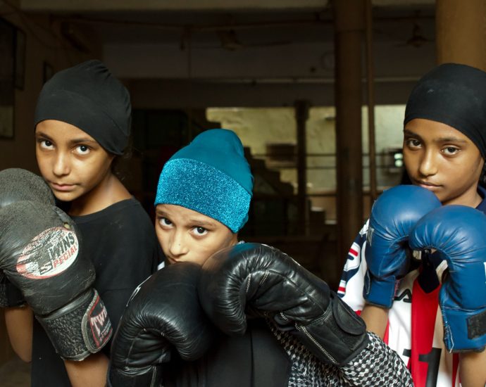 pakistan’s-lyari-defies-bollywood’s-gangland-label-to-rise-as-boxing-haven