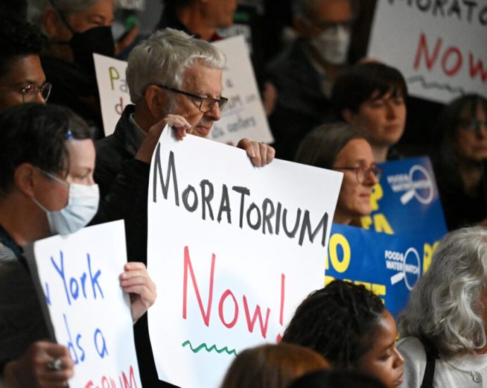new-york-state-gets-one-step-closer-to-a-data-center-moratorium