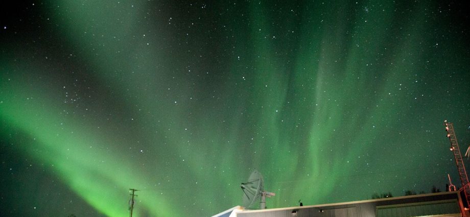 helio-and-you:-learning-about-the-sun-in-the-far-north