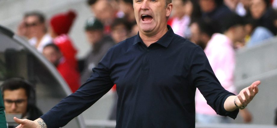celtic-fans-oppose-keane-as-potential-manager-after-israel-role